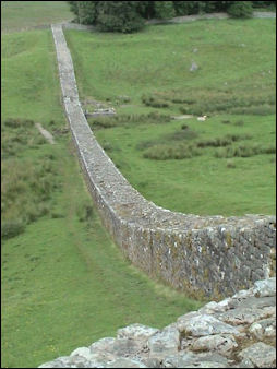 20120224-Hadrians_wall2.jpg