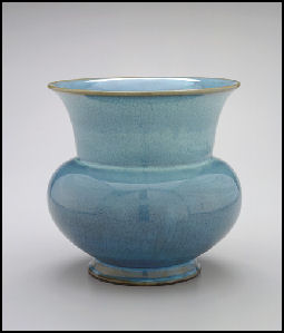 Old China sign the Qing dynasty Ru kiln porcelain Azure glaze Tea pot pot 