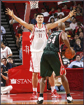 5 alternative NBA timelines for Yao Ming