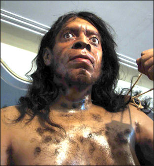 20120205-Kermanshah_Pal_Museum-Neanderthal.jpg