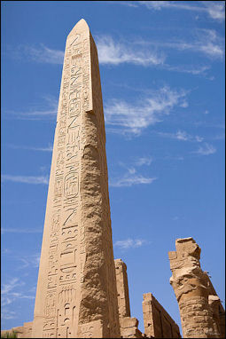 20120216-Obelisk_in_Luxor.jpg