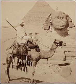 20120216-Sphinx_and_pyramid_of_Chefre.jpg