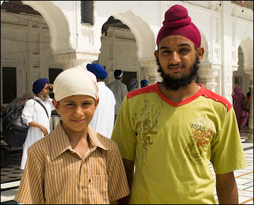 20120502-Two_Sikhs.jpg