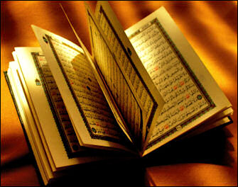 20120509-opened_Quran.jpg