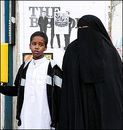 20120510-Burqa_England2.jpg