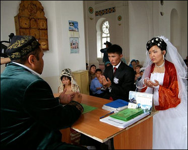 20120510-Kazakh_wedding_3.jpg
