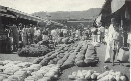 20120515-Central_Market_Mauritius_1952.jpg
