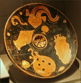 20120518-CuttlefishMuseum_of_Cycladic_Art_-_Red-figure.jpg