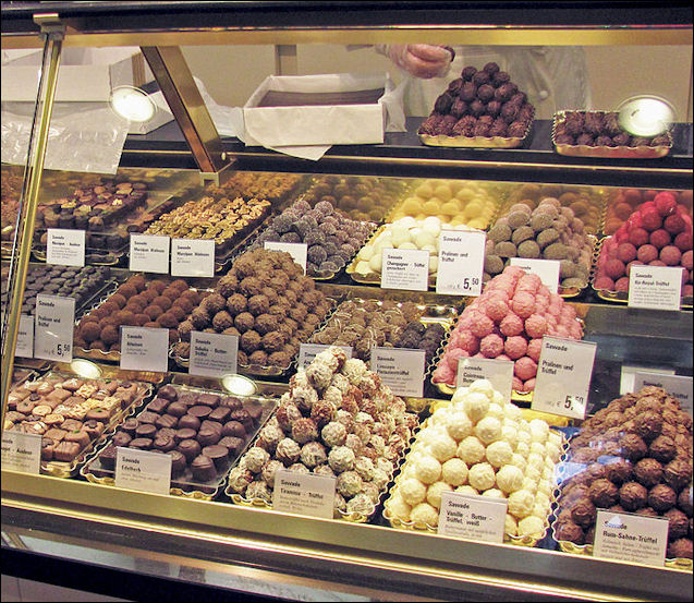 20120526-Chocolate_in_KaDeWe.jpg