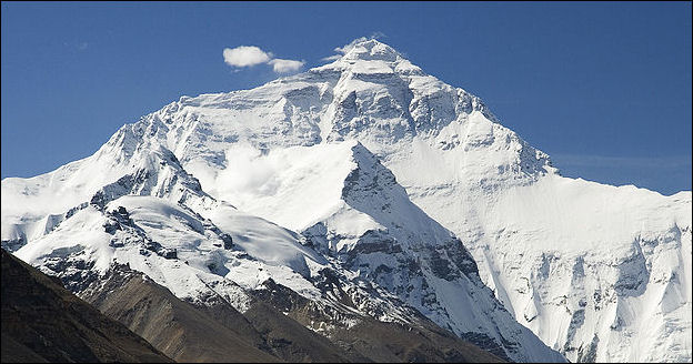 20120530-Everest_North_Face_toward_Base_Camp_Tibet_Luca_Galuzzi_2006.jpg