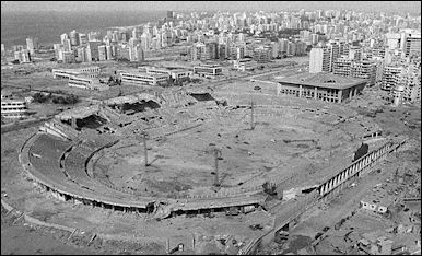 20120711-800px-Lebanon_PLO_ammunition_stadium_1982.jpg