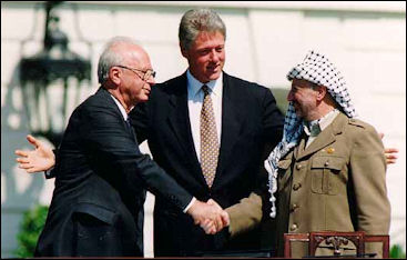 20120711-Bill_Clinton_Yitzhak_Rabin_Yasser_Arafat_at_the_White_House_1993.jpg