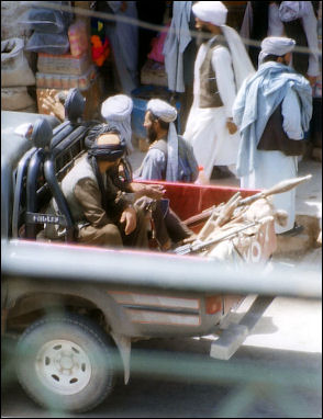 20120712-461px-Taliban-herat-2001.jpg