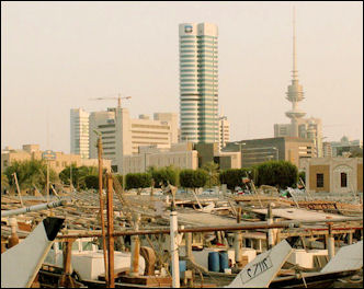 20120713-800px-Kuwait_city_skyline.jpg